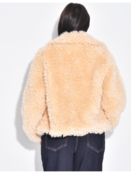 Short coat with fluffy fur