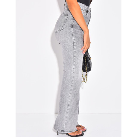 Gerade geschnittene Jeans in grauer Waschung mit Stretchanteil