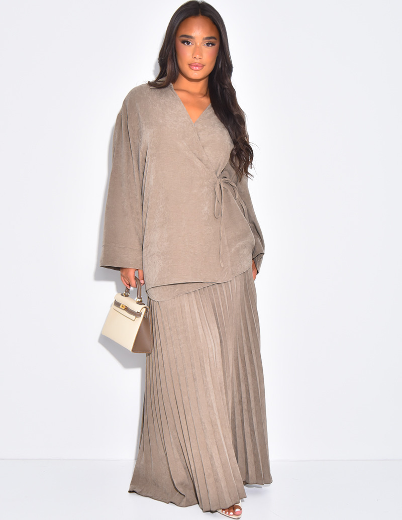 Set aus Chiffonbluse und...