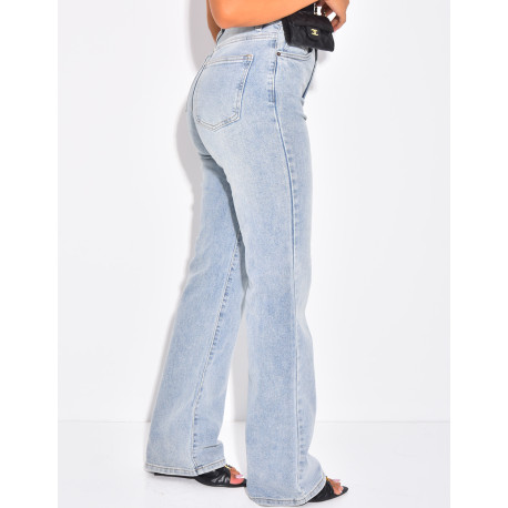 Jeans coupe droite bleu délavé stretchy
