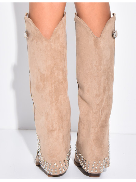 Bottes style santiags en suédine à clous