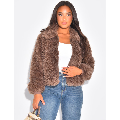 Manteau court à fourrure fluffy