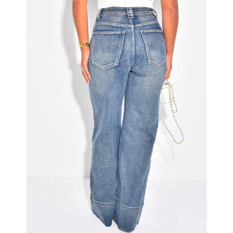Weite Stretchjeans mit Umschlag
