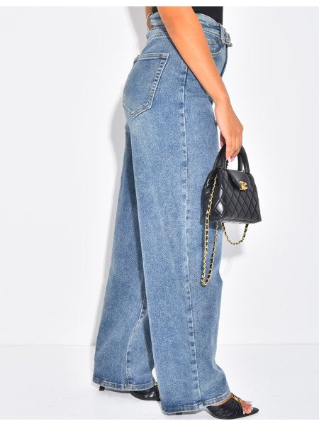 Wide-leg jeans with cuffed waist