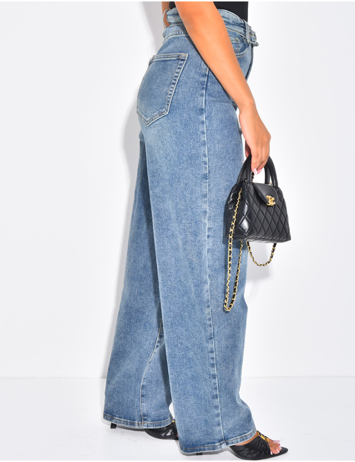 Wide-leg jeans with cuffed waist