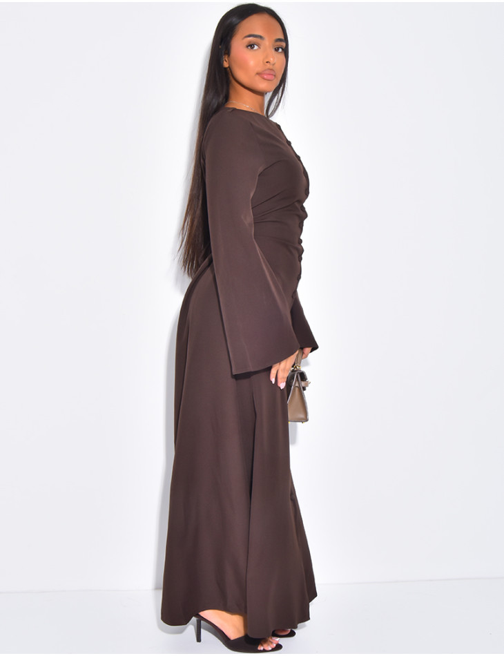 Long dress with buttons and lace-up back