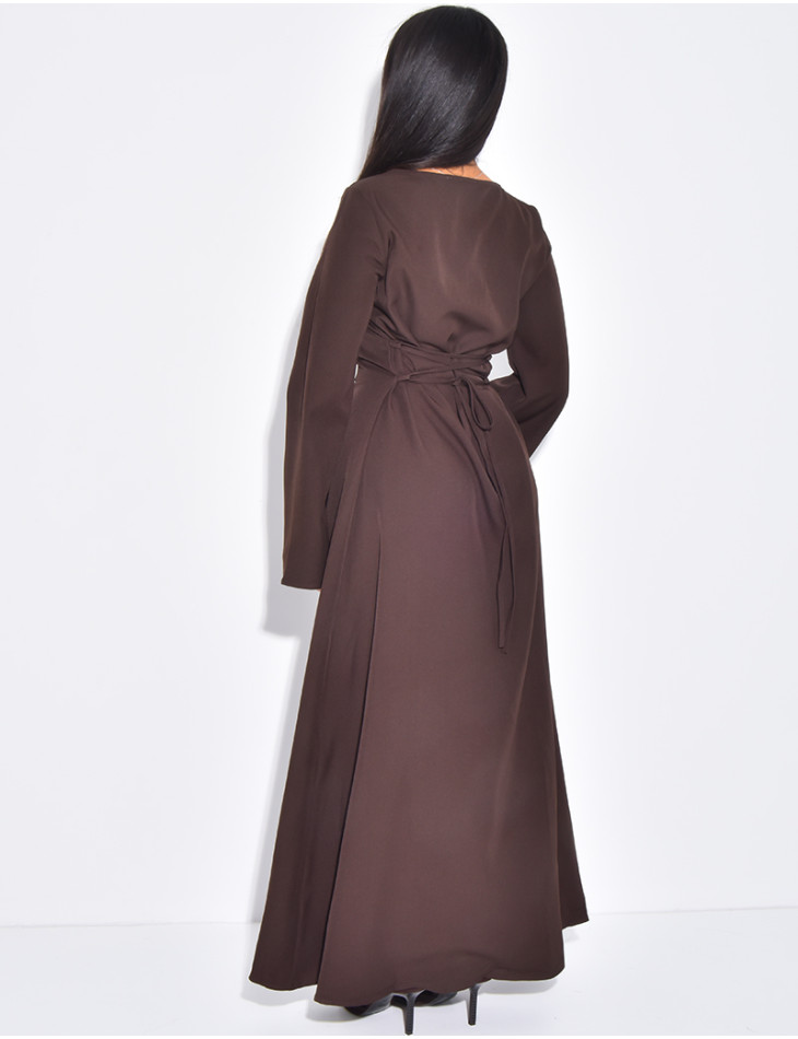 Long dress with buttons and lace-up back