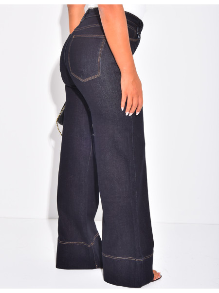 Weite Stretchjeans mit Umschlag