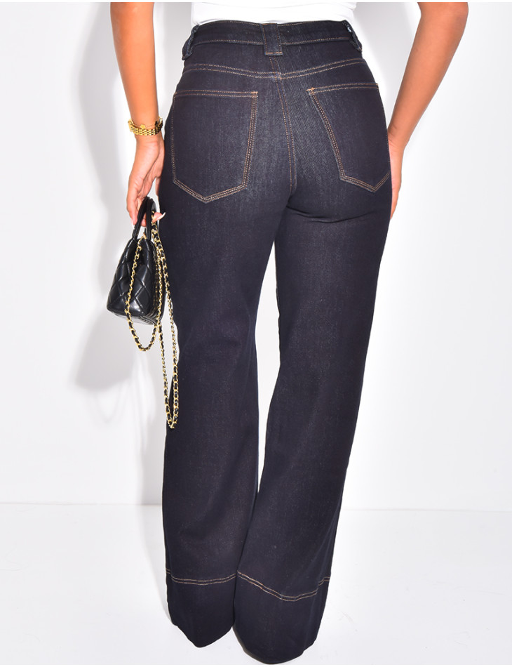 Weite Stretchjeans mit Umschlag