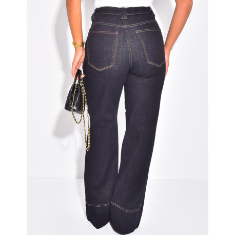 Weite Stretchjeans mit Umschlag