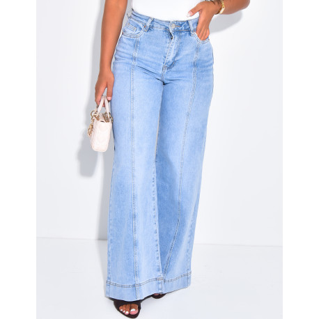 Wide-leg jeans with visible stitching