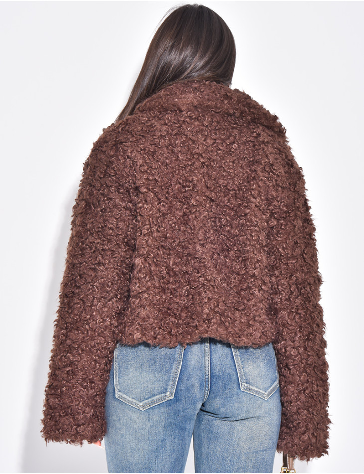 Short jacket in white curly sheepskin-effect fur