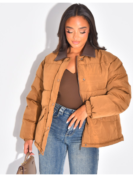 Doudoune matelassée à col en cuir contrastant