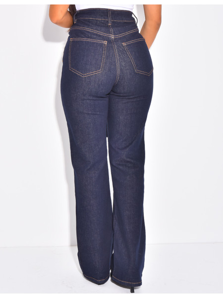 Straight-leg stretch raw denim jeans