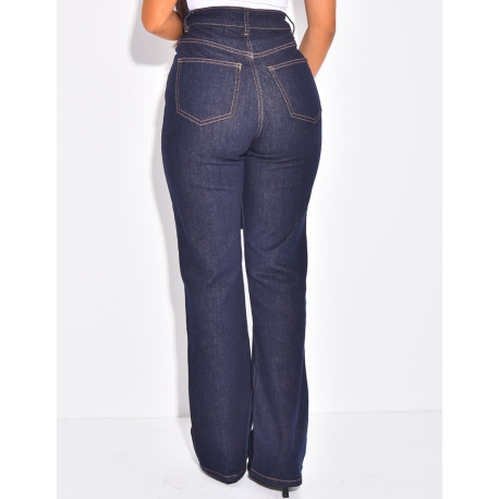 Straight-leg stretch raw denim jeans
