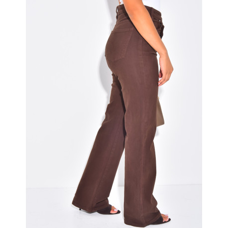 Straight-leg stretch jeans with crossover button fastening