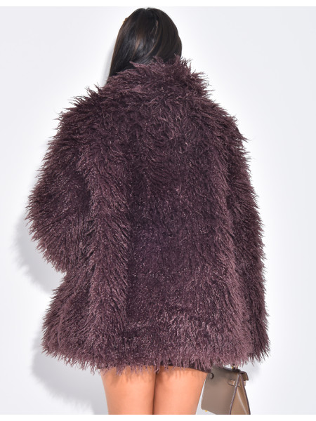 Mid-length coat with fluffy fur
