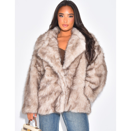 Manteau mi long en fausse fourrure