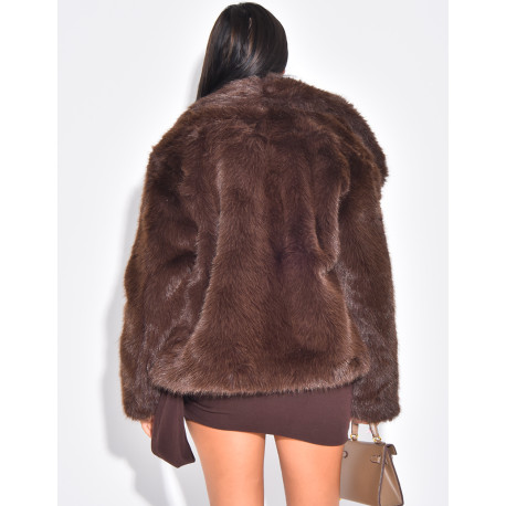Veste courte en fausse fourrure à col rabattu