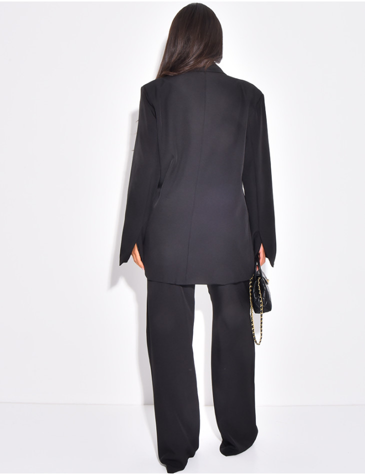 Set aus Oversize-Blazer und gerader Hose