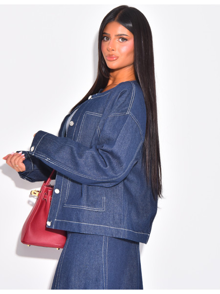 Straight-cut denim jacket with white topstitching
