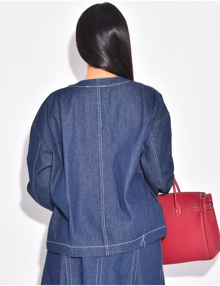 Straight-cut denim jacket with white topstitching