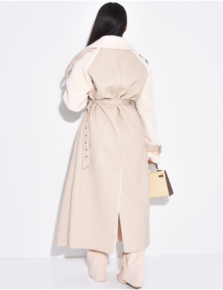 Manteau long en similicuir fourré & empiècements contrastants