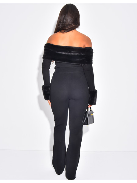 Set aus Hose und Pullover mit U-Boot-Ausschnitt und Pelzbesatz