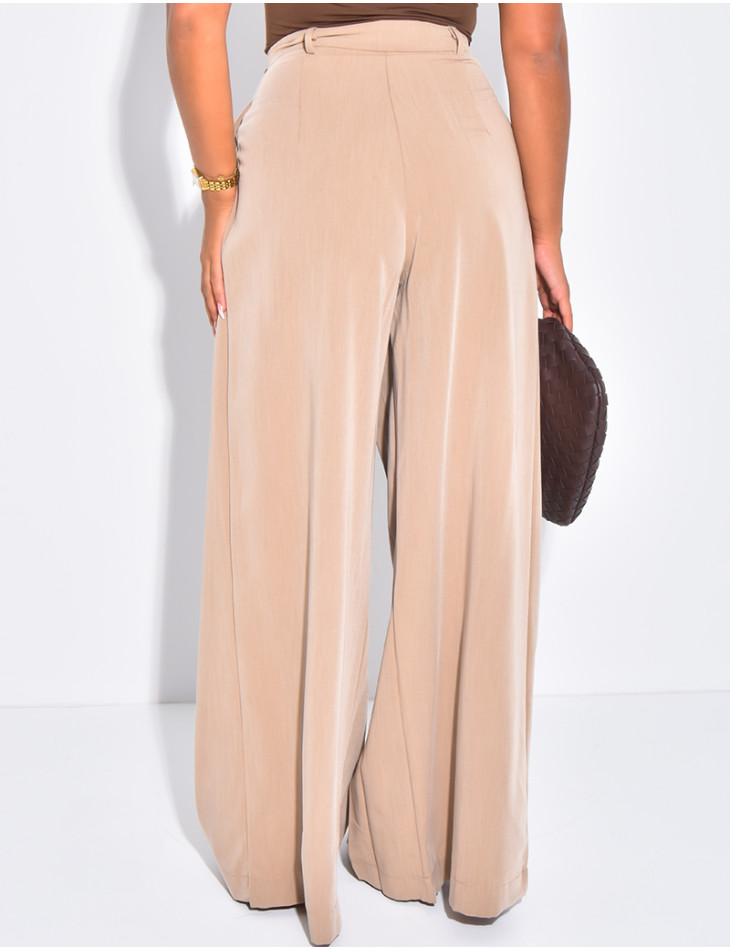 Pantalon de tailleur à pinces effet bouffant