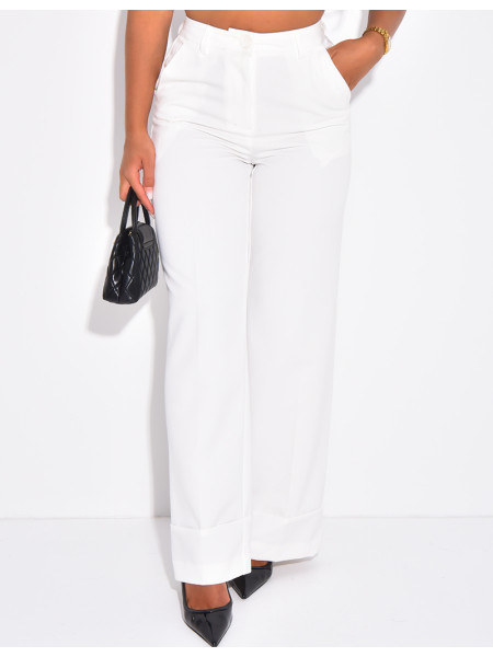 High-waisted tailored trousers with turn-ups