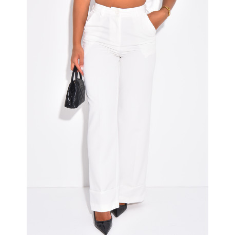 High-waisted tailored trousers with turn-ups