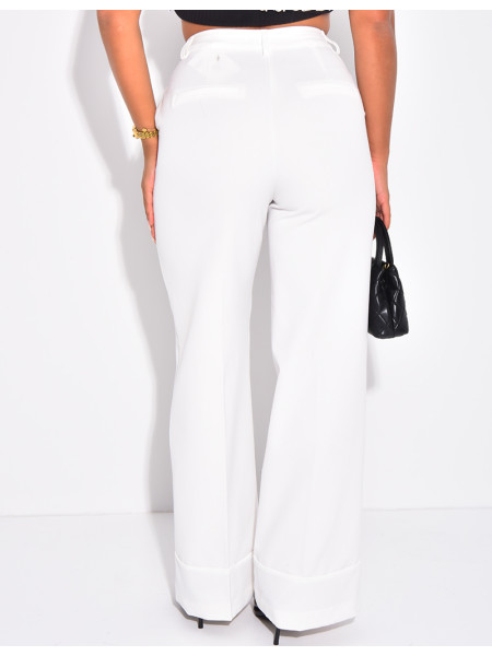 High-waisted tailored trousers with turn-ups