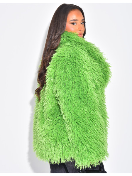 Mid-length coat with fluffy fur