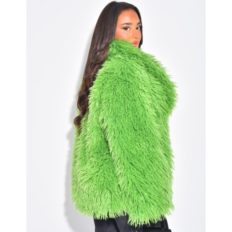Mid-length coat with fluffy fur