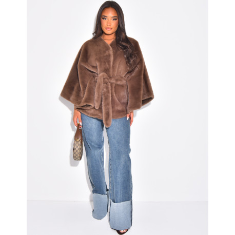 Cape courte en fausse fourrure à nouer