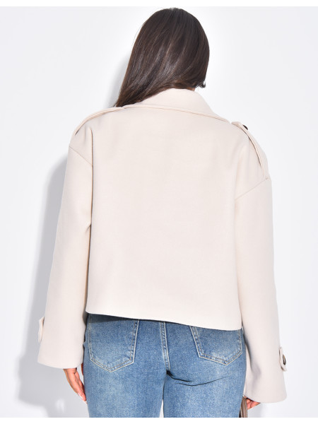 Short buttoned felt trench coat