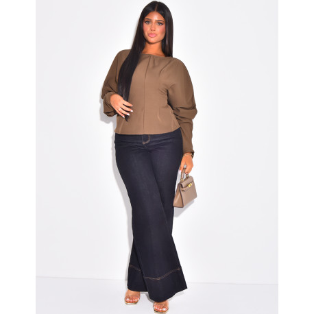 Long-sleeved blouse, fitted at the waist with a bow at the back