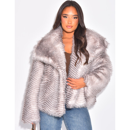 Thick premium faux fur with contrasting highlights