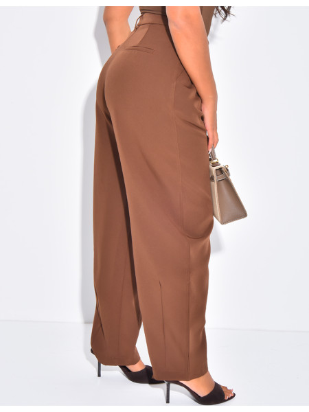 Pantalon de tailleur à coupe large