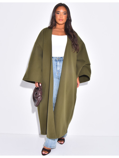 Langer & dicker Kimono aus Filz.