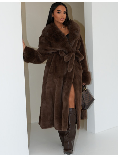 Manteau en fausse fourrure à ceinture