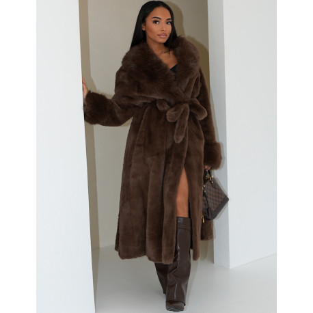 Manteau en fausse fourrure à ceinture