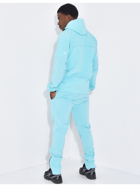 Trainingsanzug bestehend aus Hose und Jacke