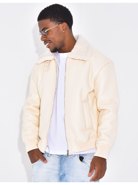 Veste en similicuir avec fourrure au col