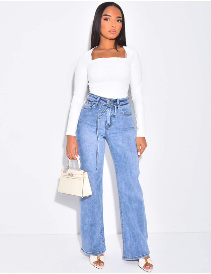 Jeans coupe droite taille haute stretchy à ceinture ficelle