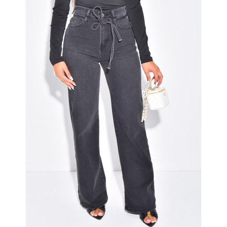 Jeans coupe droite taille haute stretchy à ceinture ficelle