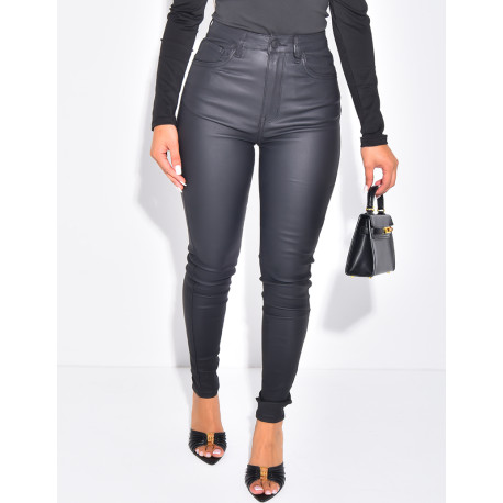 Hose mit hoher Taille in matter Lederoptik