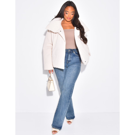 Oversize-Daunenjacke mit weitem Kragen