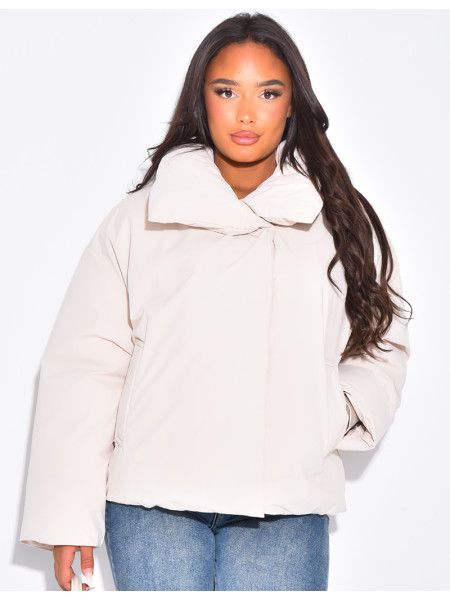 Oversize-Daunenjacke mit weitem Kragen