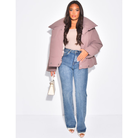 Oversized, enveloping down jacket with wide collar